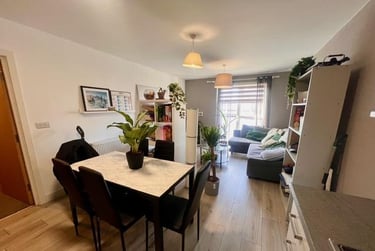 2 bed house, Norfolk Park Road, Heeley, Sheffield, S23QE - Image 1