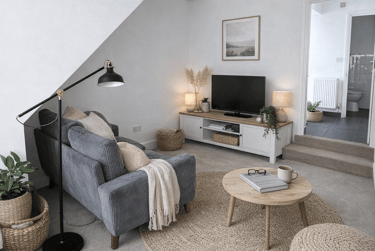 3 bed house, Hungerford Road, Twerton, Bath, BA13BX - Image 1
