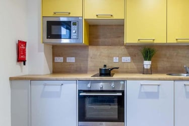 Classic Studio at Orbital, Ilkeston Road, Canning Circus, Nottingham, NG73GE - Image 5
