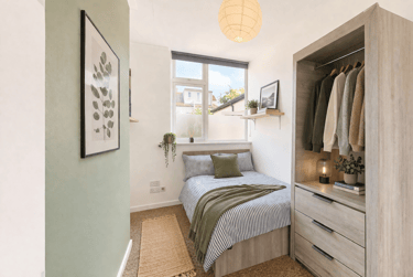 6 bed house, Brentry Road, Stapleton, Bristol, BS162AB - Image 3