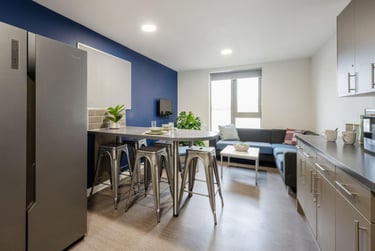 Bronze Sky View Ensuite - Image 6