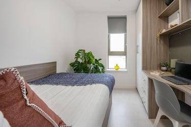 Bronze Ensuite - Image 4