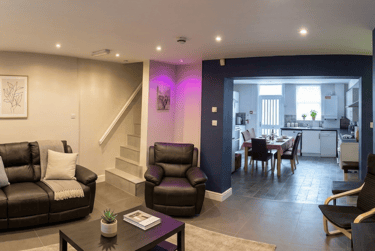 6 bed house, Ridgeway Terrace, Rampart Road, Leeds, LS62HU - Image 2