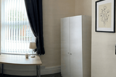 6 bed house, Ridgeway Terrace, Rampart Road, Leeds, LS62HU - Image 8