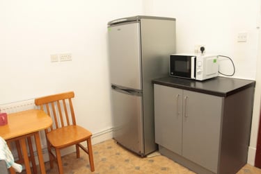 2 bed house, Aylestone Road, City Centre, Leicester, LE27LL - Image 4