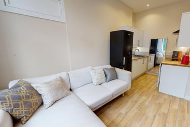 3 bed house, Whiteladies Road, Redland, Bristol, BS82QX - Image 1