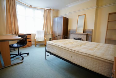 6 bed house, Westfield Drive, City Centre, Loughborough, LE113QJ - Image 5