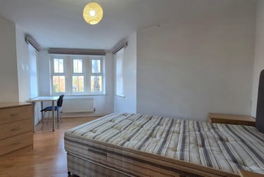 2 bed house, Wilmslow Road, Fallowfield, Manchester, M204NN - Image 4