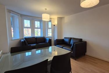 2 bed house, Wilmslow Road, Fallowfield, Manchester, M204NN - Image 3