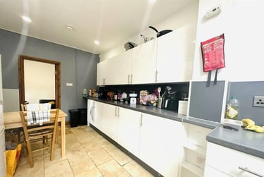 6 bed house, Sherwin Grove, Lenton, Nottingham, NG72EZ - Image 4