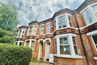 6 bed house, Church Grove, Lenton, Nottingham, NG72FG - Image 3