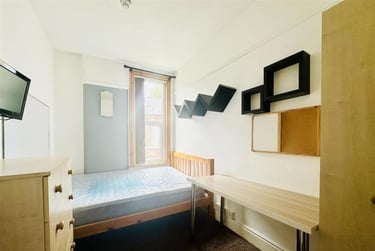 6 bed house, Church Grove, Lenton, Nottingham, NG72FG - Image 9
