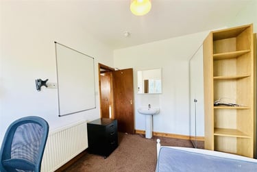 6 bed house, Midland Avenue, Lenton, Nottingham, NG72FD - Image 13