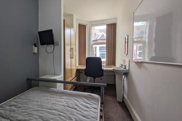 6 bed house, Church Grove, Lenton, Nottingham, NG72FG - Image 5
