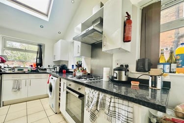 6 bed house, Sherwin Road, Lenton, Nottingham, NG72FB - Image 5