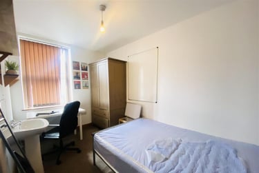 6 bed house, Kimbolton Avenue, Radford, Nottingham, NG71PS - Image 11
