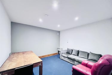 6 bed house, Rolleston Drive, Lenton, Nottingham, NG71JU - Image 4