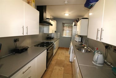 6 bed house, Lois Avenue, Lenton, Nottingham, NG72EY - Image 3