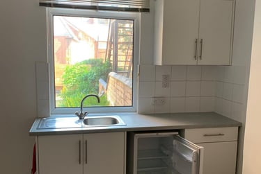 1 bed house, Malvern Road, Stoneygate, Leicester, LE22BH - Image 3