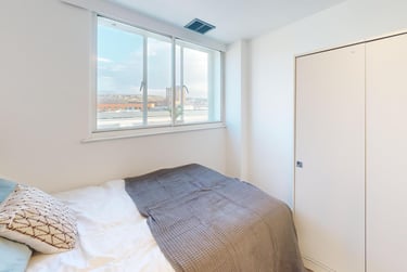 Deluxe Double Studio at The Moor, 3-7 Holy Grn, City Centre, Sheffield, S14JA - Image 2