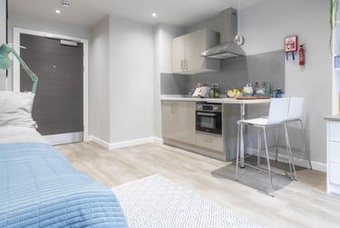1 bed house, De Montfort Mews, Highfields, Leicester, LE17FW - Image 2