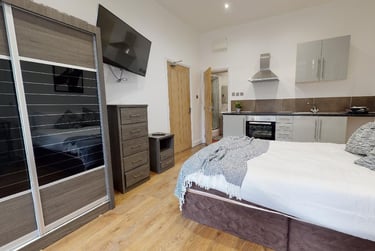 11 bed house, London Road, Victoria Park, Leicester, LE21ND - Image 8