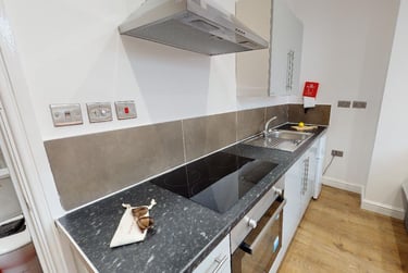 11 bed house, London Road, Victoria Park, Leicester, LE21ND - Image 14