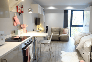 1 bed house, West Walk, Highfields, Leicester, LE17AG - Image 1