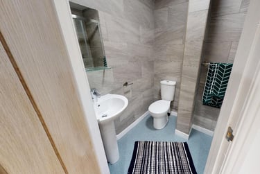 13 bed house, London Road, Victoria Park, Leicester, LE21ND - Image 9