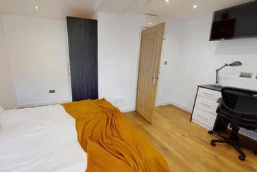 13 bed house, London Road, Victoria Park, Leicester, LE21ND - Image 11