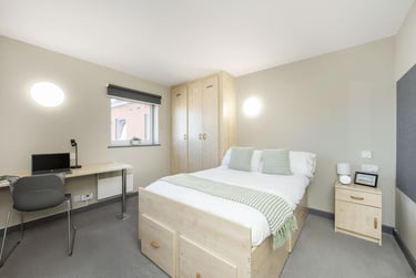 Classic Plus Ensuite at Curzon House, Curzon Street,, City Centre, Nottingham, NG31DJ - Image 1