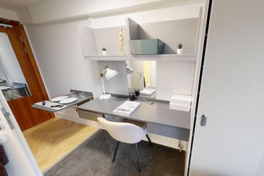 Deluxe Double Studio - Image 4