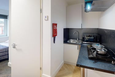 Deluxe Double Studio - Image 5