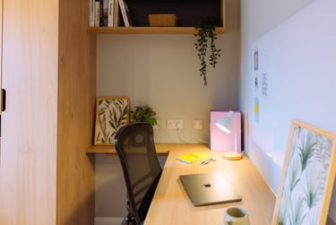 Gold En Suite at St Peters Court, Midland Way, Lenton, Nottingham, NG73EU - Image 7