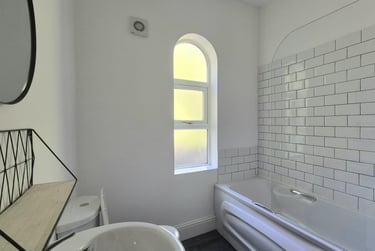 1 bed house, Ladybarn Crescent, Fallowfield, Manchester, M146UU - Image 4