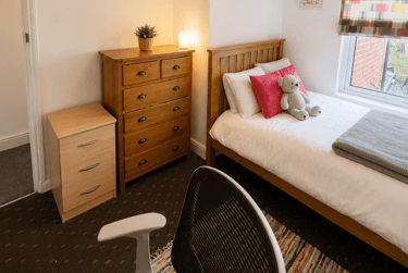 4 bed house, Hubert Road, Selly Park, Birmingham, B296ES - Image 2