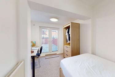 4 bed house, Goods Yard Close, City Centre, Loughborough, LE115EB - Image 15