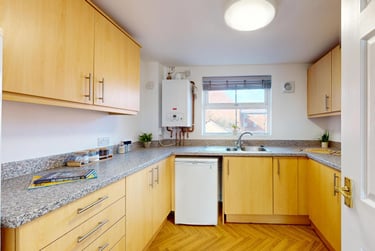 4 bed house, Goods Yard Close, City Centre, Loughborough, LE115EB - Image 5