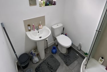 1 bed house, Queens Road, Clarendon Park, Leicester, LE23FL - Image 3