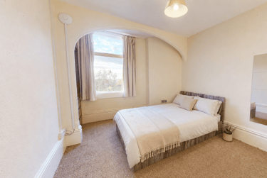 12 bed house, Ashby Road, City Centre, Loughborough, LE113AD - Image 1