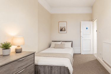 12 bed house, Ashby Road, City Centre, Loughborough, LE113AD - Image 9
