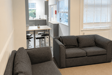 5 bed house, Burleigh Road, City Centre, Loughborough, LE113BA - Image 2