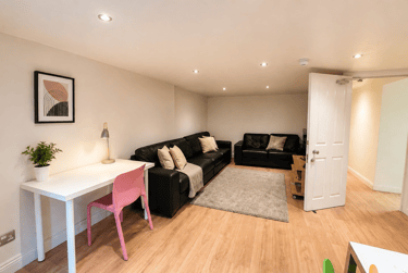 6 bed house, Lausanne Road, Withington, Manchester, M203EU - Image 2