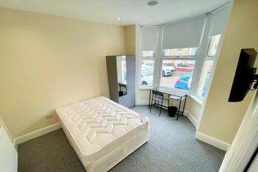 5 bed house, Connaught Road, Low Hill, Liverpool, L78RP - Image 4