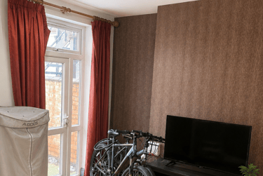 4 bed house, Derby Road, City Centre, Loughborough, LE115AE - Image 2