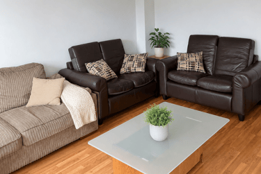 4 bed house, Goldfinch Close, City Centre, Loughborough, LE113HG - Image 2