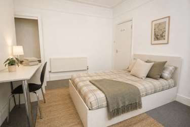 4 bed house, Derby Road, City Centre, Loughborough, LE115AE - Image 4