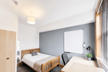 6 bed house, Sherwin Grove, Lenton, Nottingham, NG72EZ - Image 2