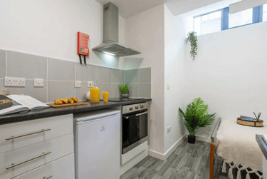 Bronze Studio at Castle Gate, 33-44 Castle Gate, City Centre, Nottingham, NG17AT - Image 3