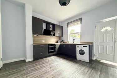 4 bed house, Shoreham street, Heeley, Sheffield, S24FB - Image 1